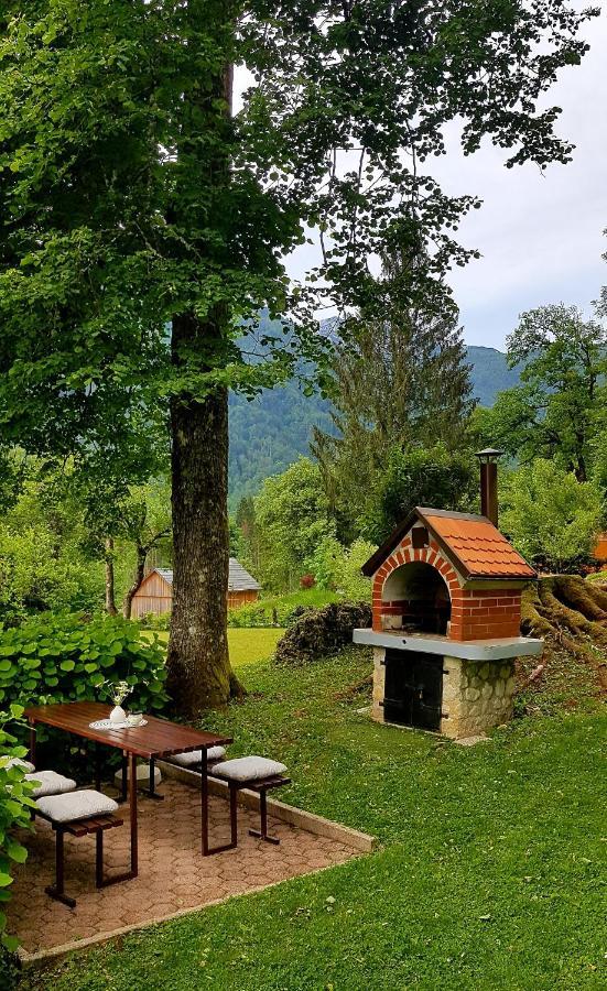 Pocitniska Hisa Eros Villa Bohinj Buitenkant foto